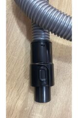 Vantuz Süpürge Hortumu Tutma Sapında Renk Değişkenlik Gösterebilir.